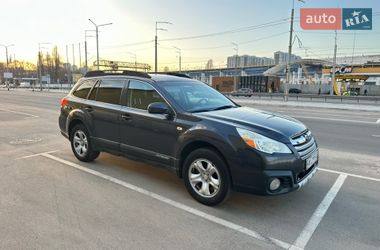 Универсал Subaru Outback 2012 в Киеве