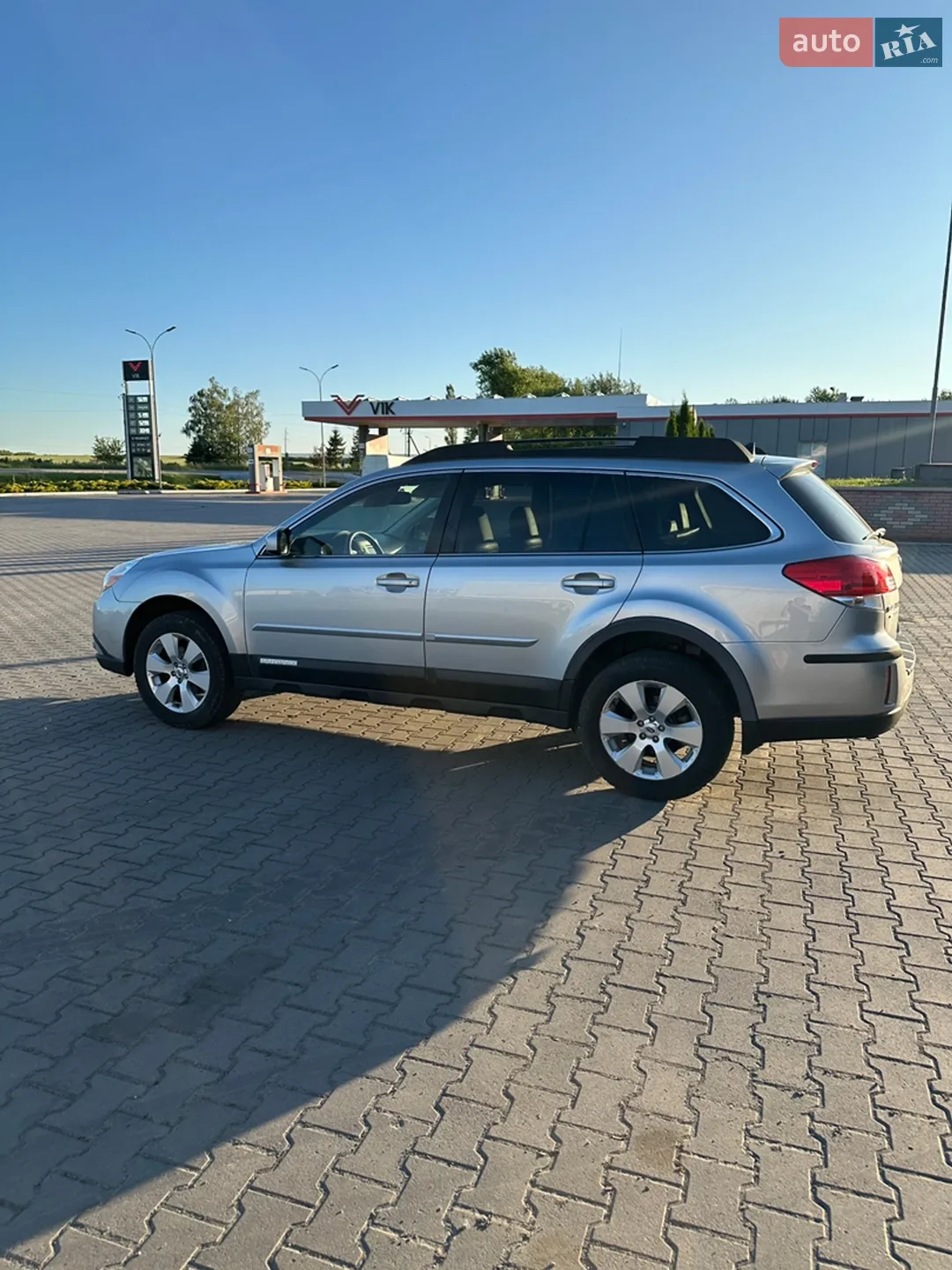 2011 Subaru Outback - фото 1