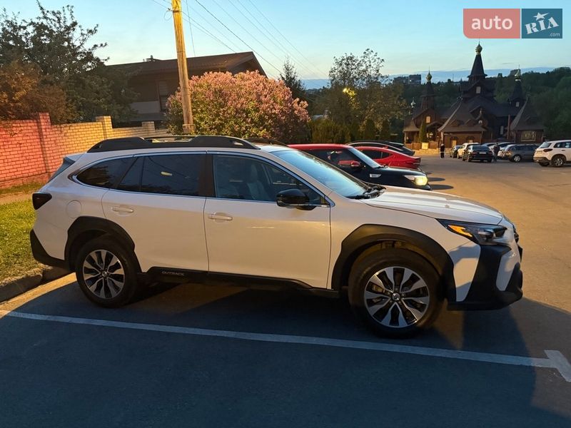 Універсал Subaru Outback 2022 в Харкові