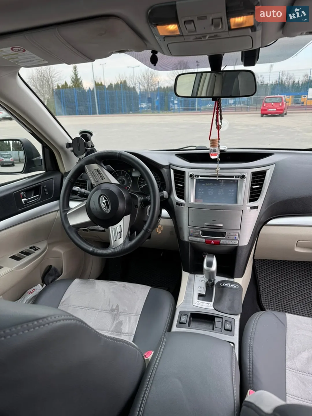 2010 Subaru Outback - мініатюра 31