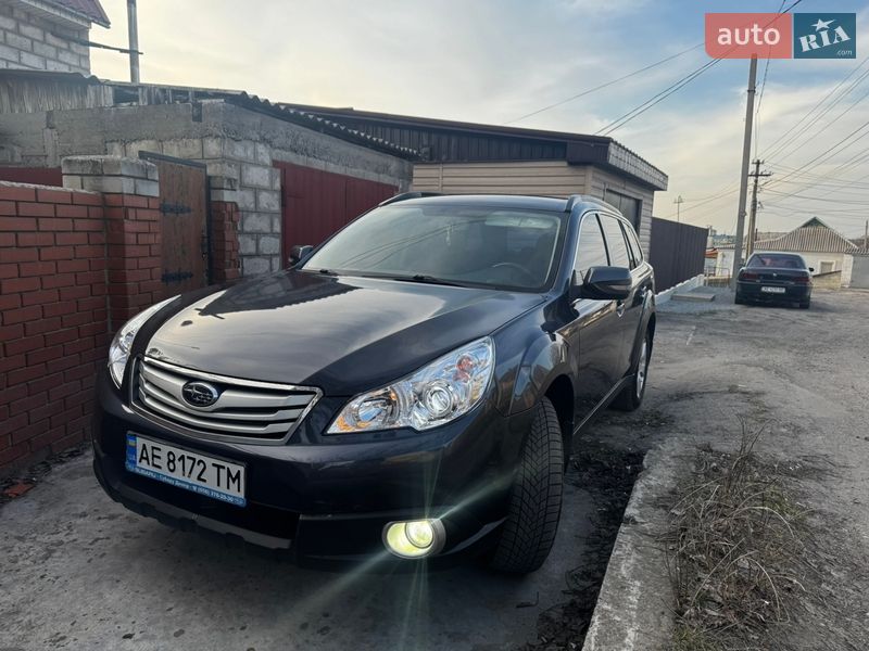 Subaru Outback 2010