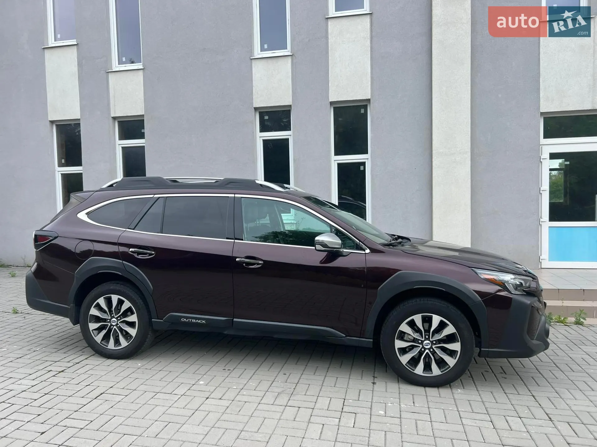 2022 Subaru Outback - мініатюра 3
