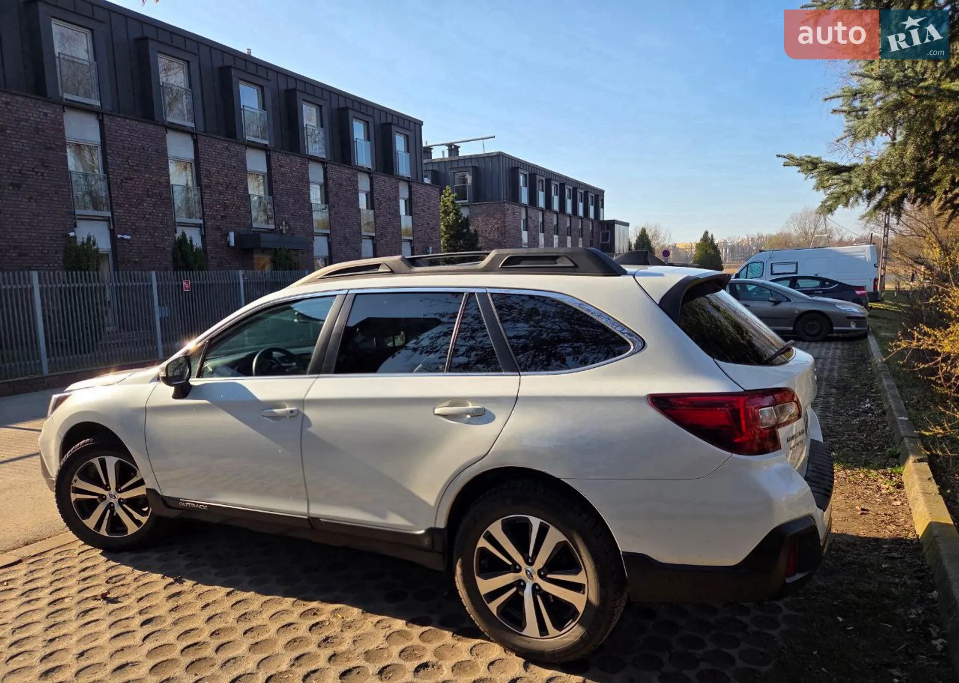 2018 Subaru Outback - мініатюра 10