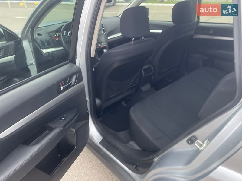 Універсал Subaru Outback 2013 в Львові