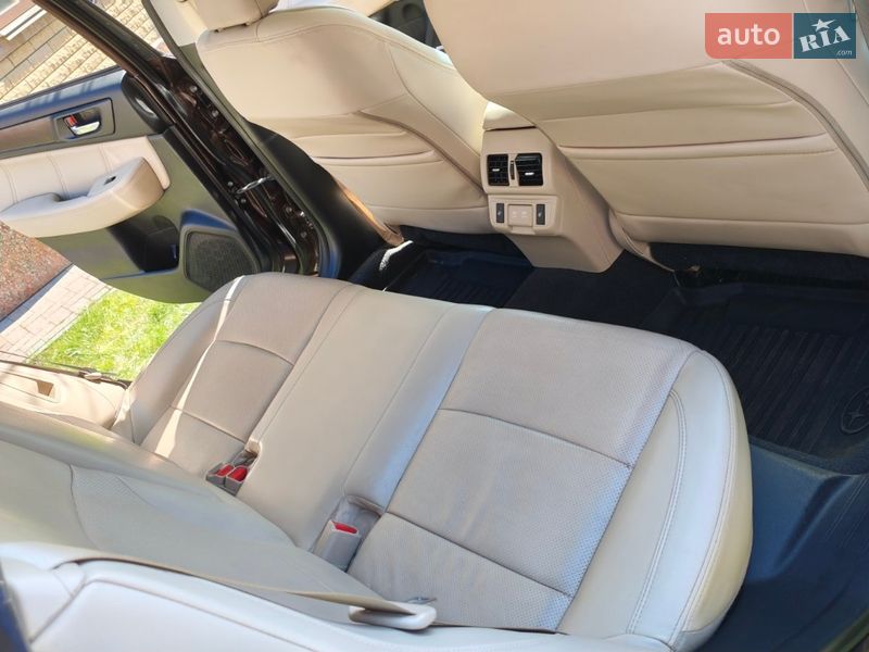 Універсал Subaru Outback 2019 в Житомирі