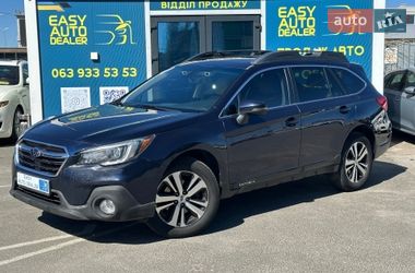 Универсал Subaru Outback 2018 в Киеве