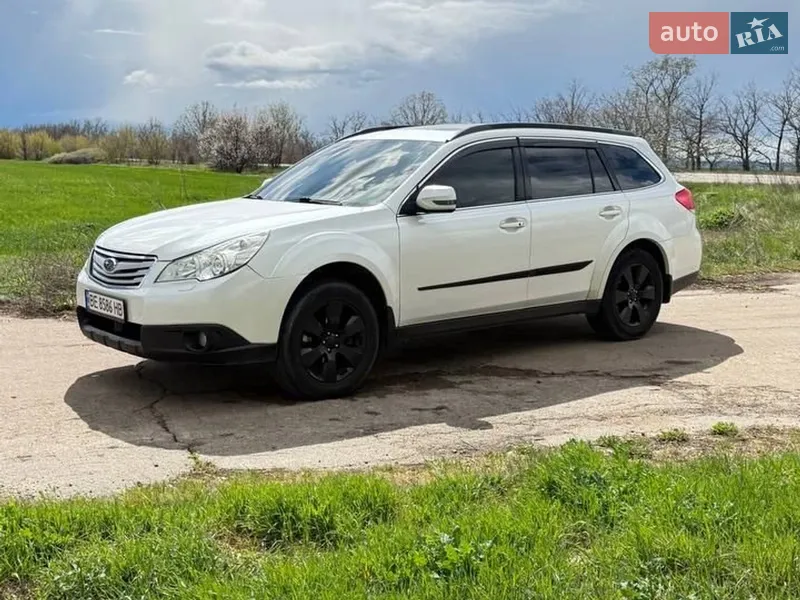 Subaru Outback 2010