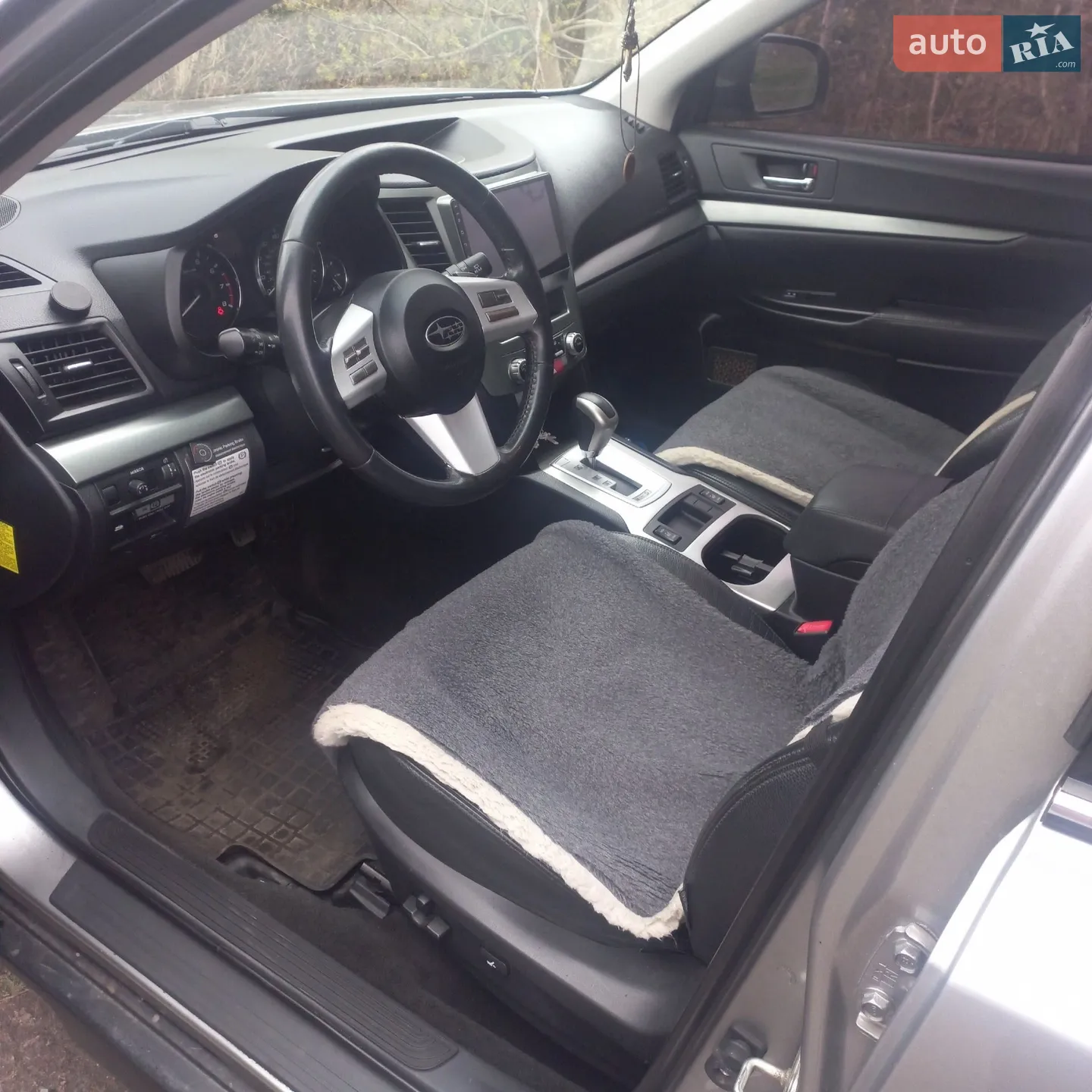 2010 Subaru Outback - мініатюра 11