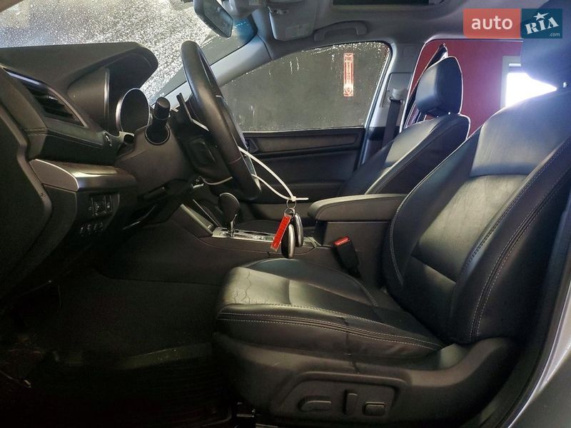 Універсал Subaru Outback 2019 в Луцьку