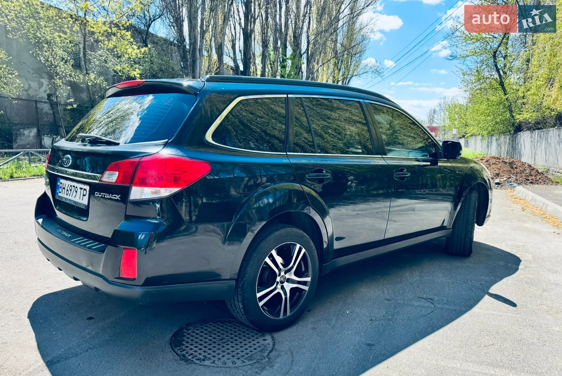 2010 Subaru Outback - мініатюра 15