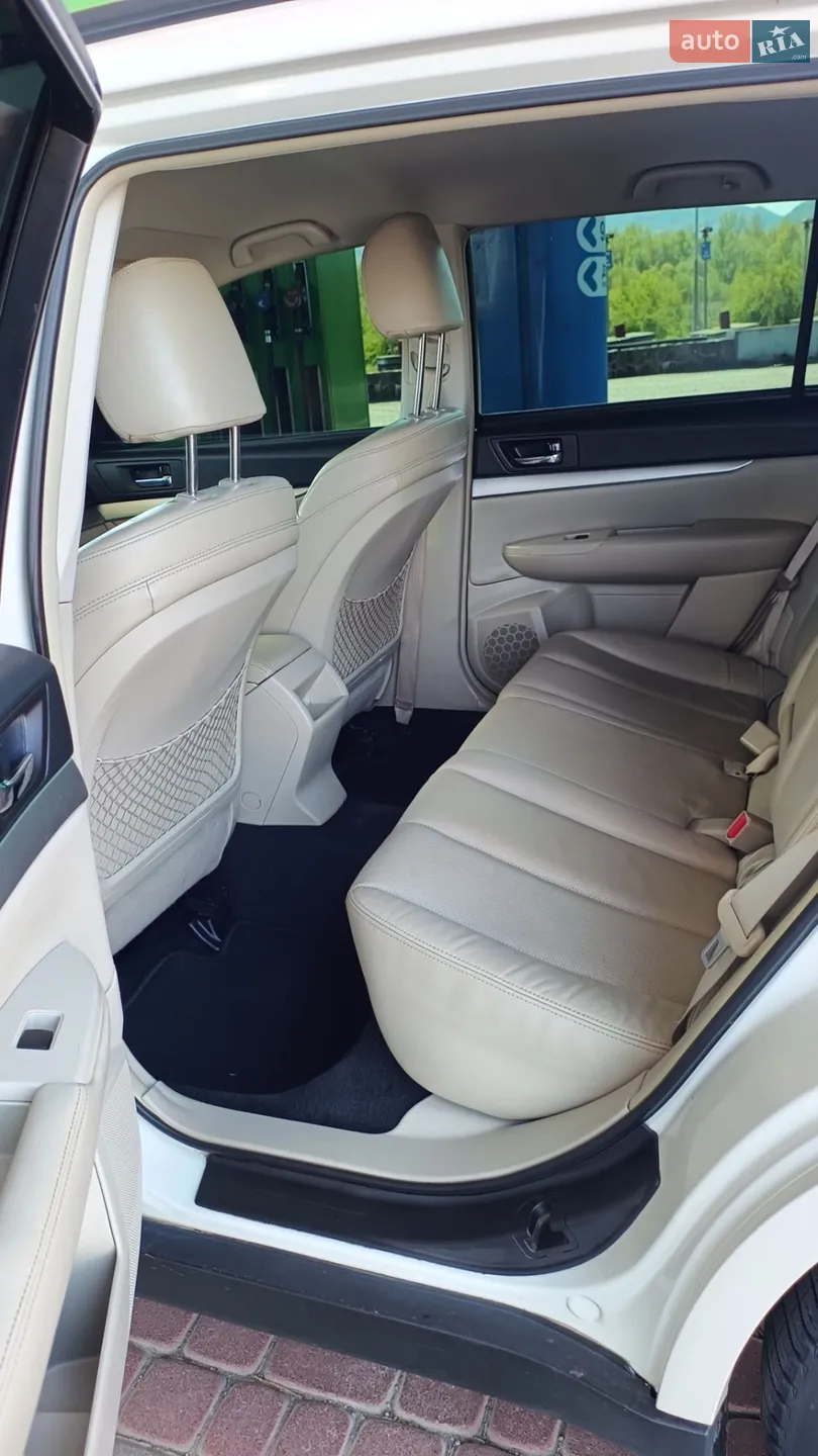 2011 Subaru Outback - мініатюра 22