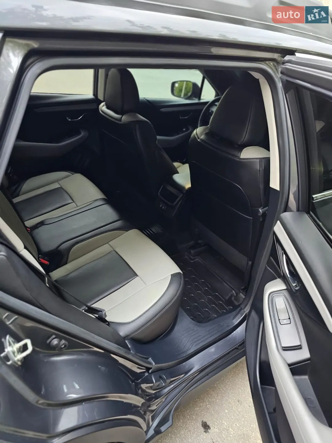 2020 Subaru Outback - мініатюра 21