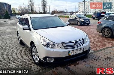 Универсал Subaru Outback 2012 в Нетешине