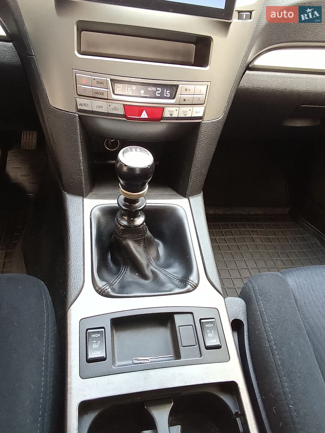 2011 Subaru Outback - мініатюра 20