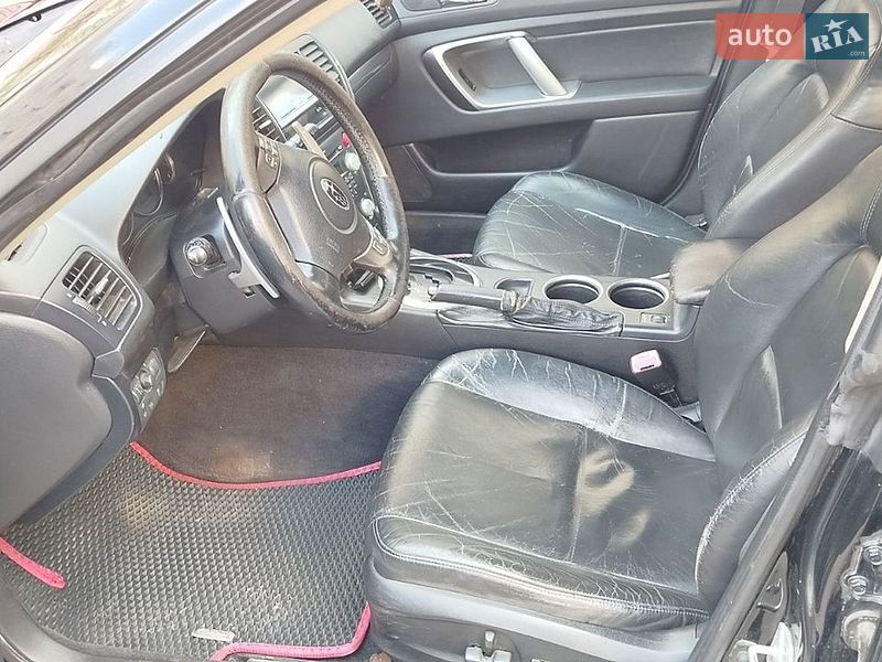Универсал Subaru Outback 2008 в Буче