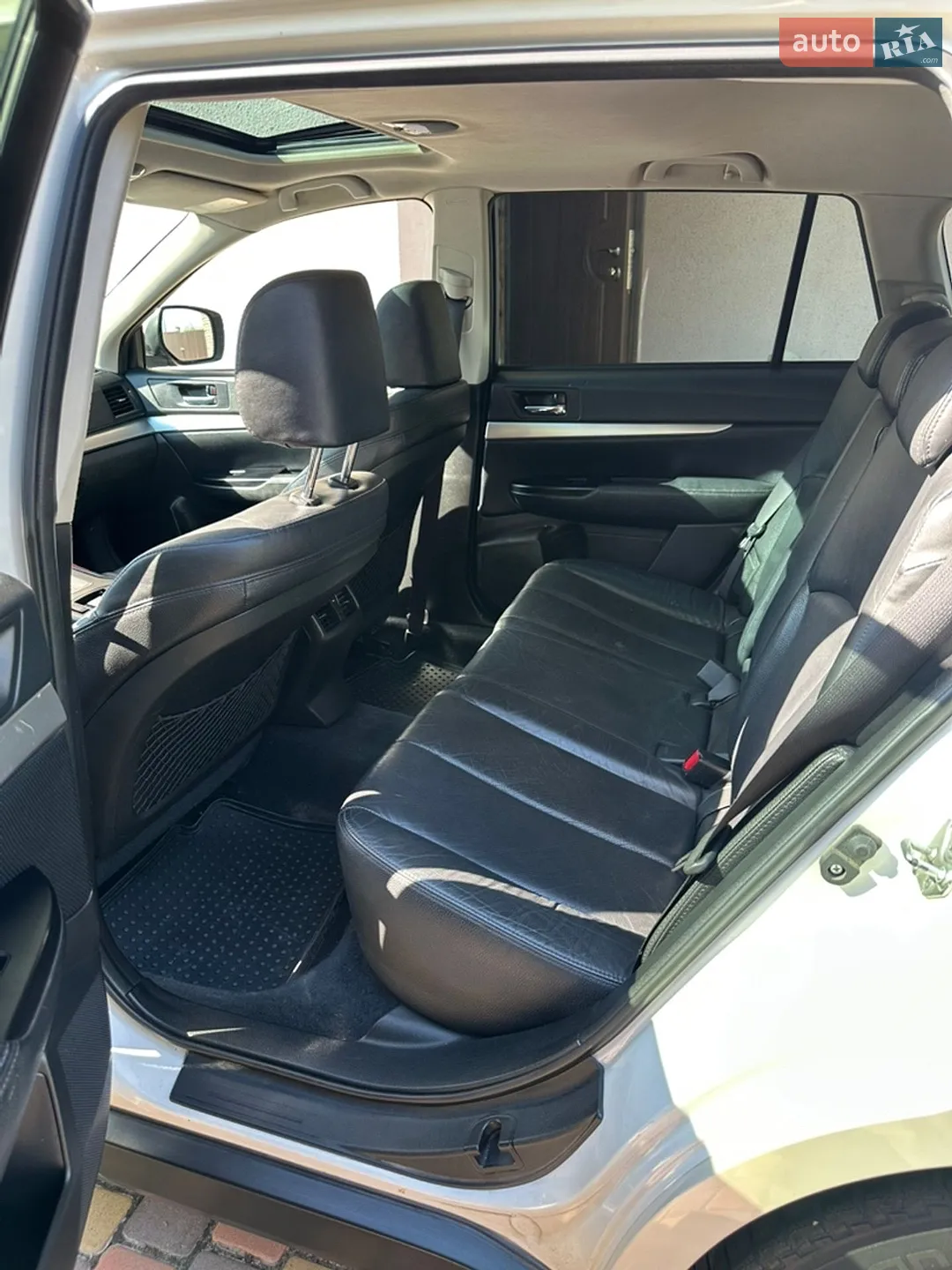 2012 Subaru Outback - мініатюра 8