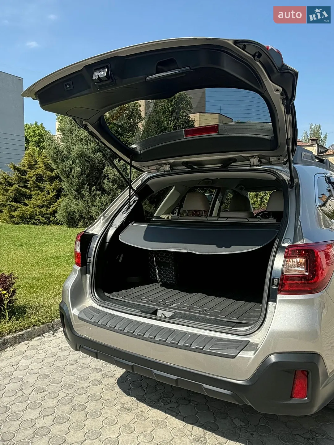 2017 Subaru Outback - мініатюра 14