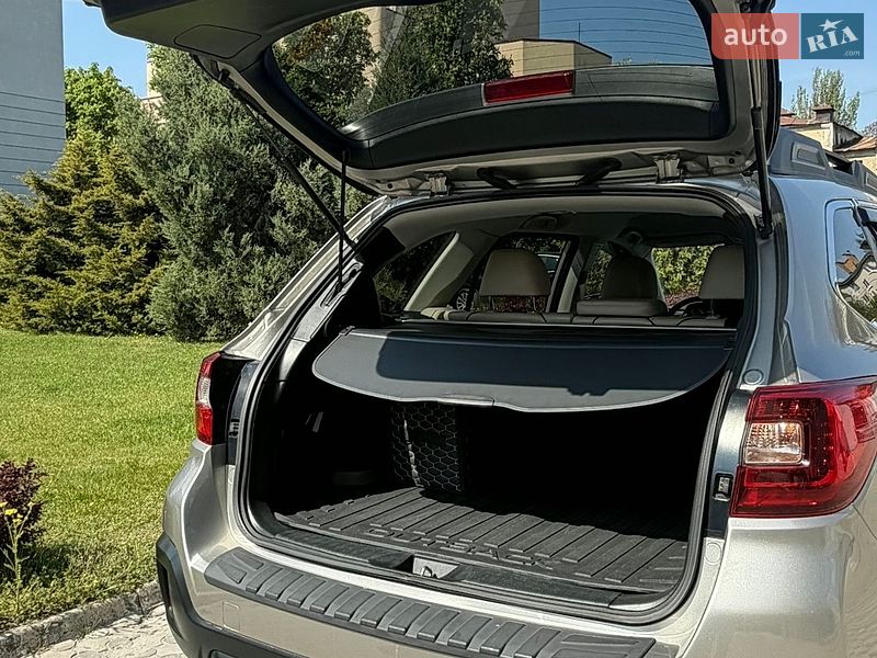 Универсал Subaru Outback 2017 в Днепре
