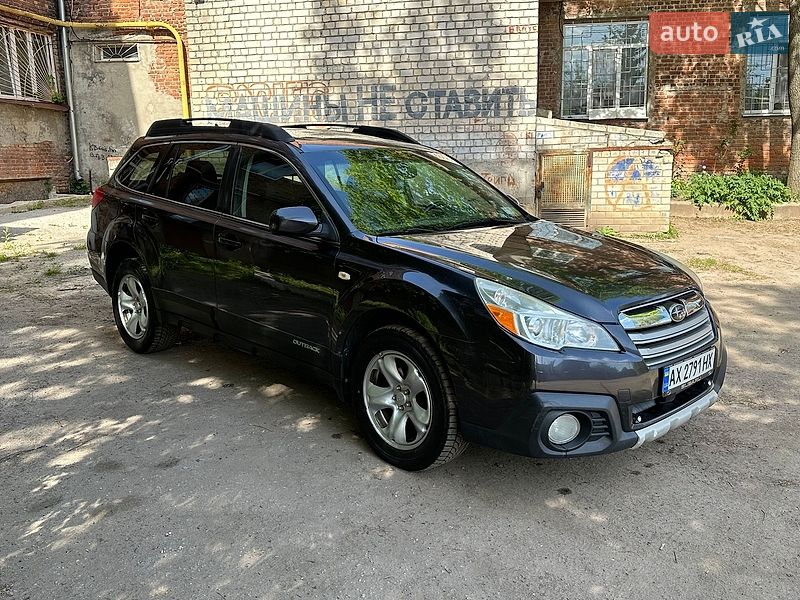 Subaru Outback 2012