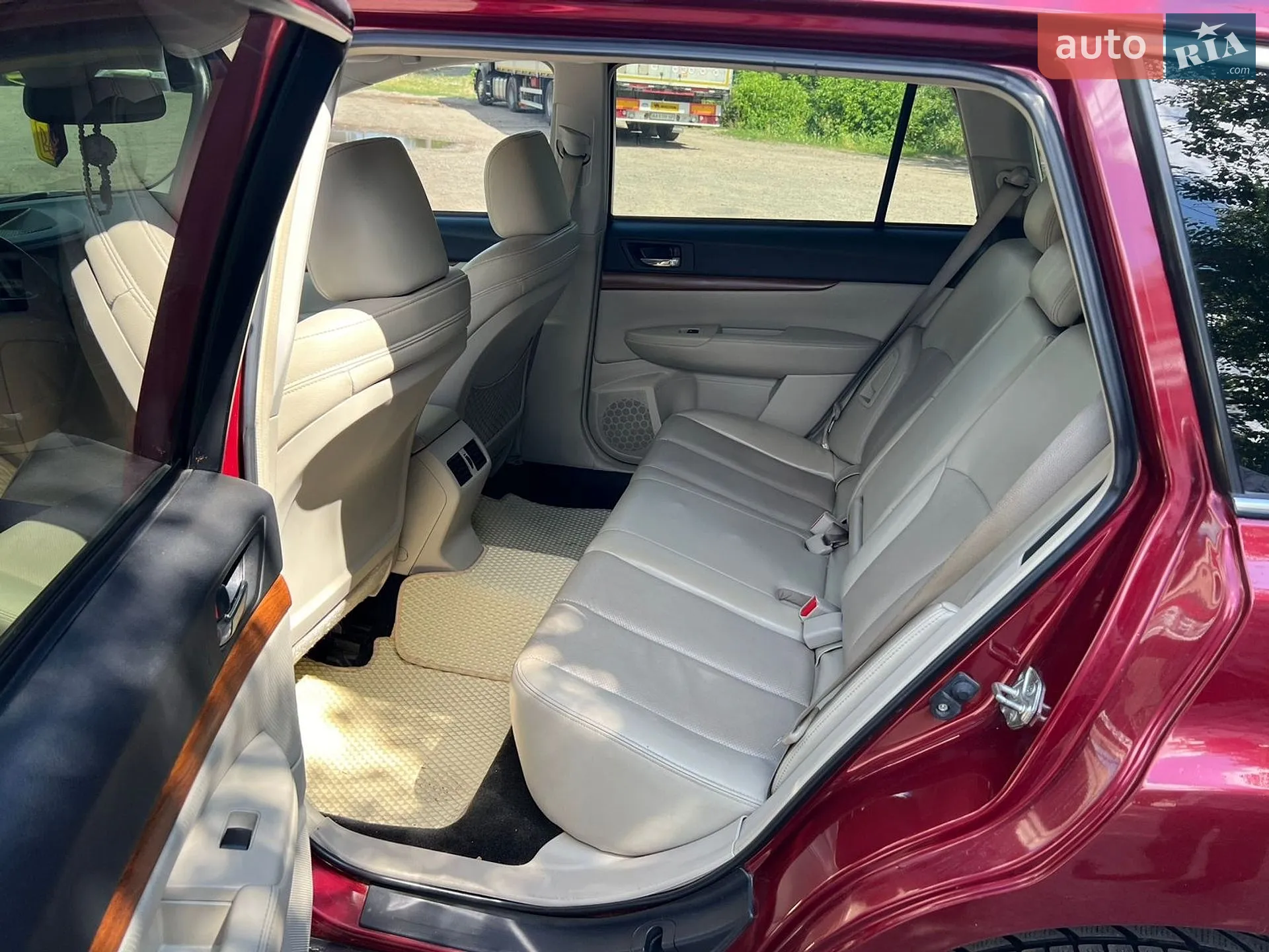 2014 Subaru Outback - мініатюра 16