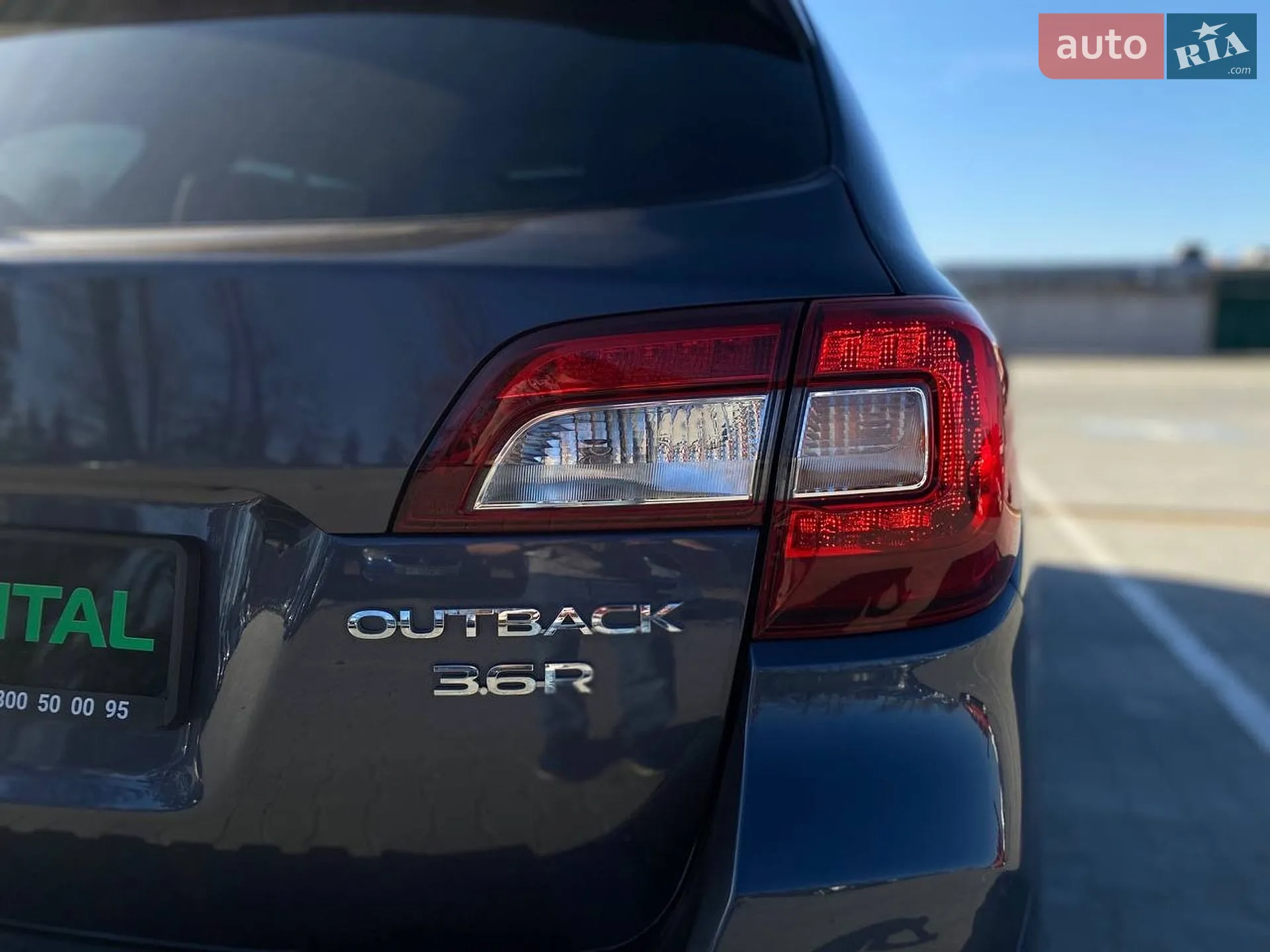 2017 Subaru Outback - мініатюра 12