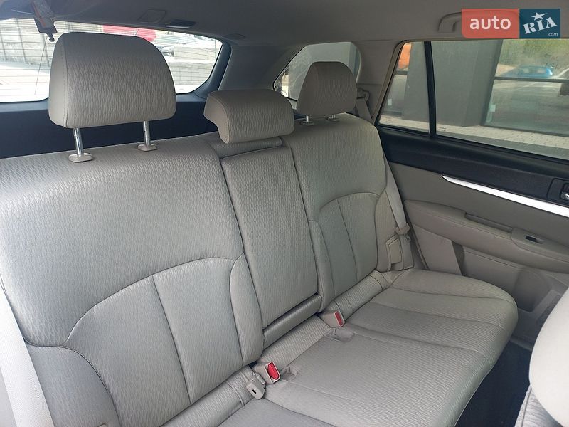 Универсал Subaru Outback 2012 в Ивано-Франковске