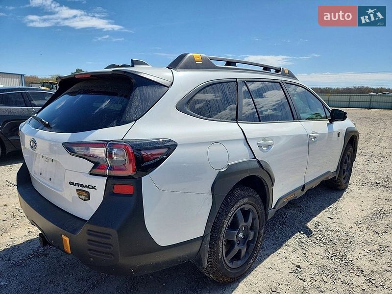 Универсал Subaru Outback 2025 в Киеве