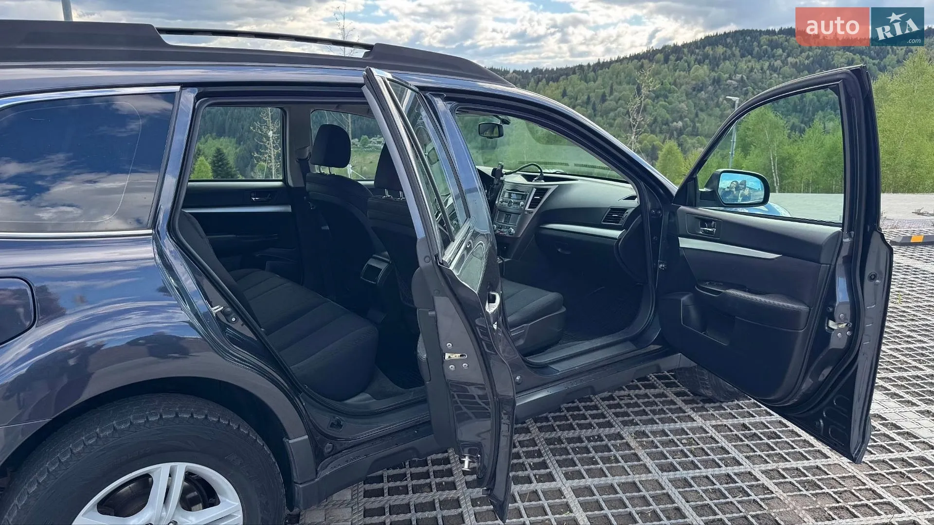 2011 Subaru Outback - мініатюра 13