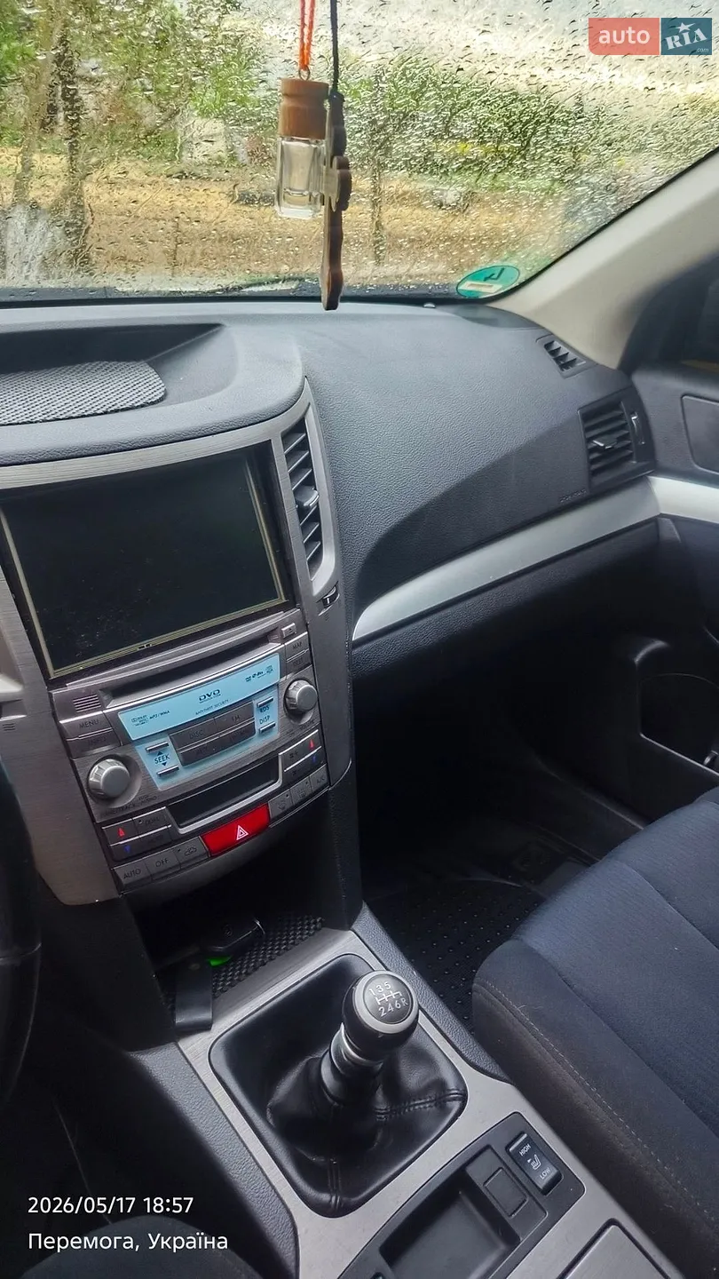 2011 Subaru Outback - мініатюра 6