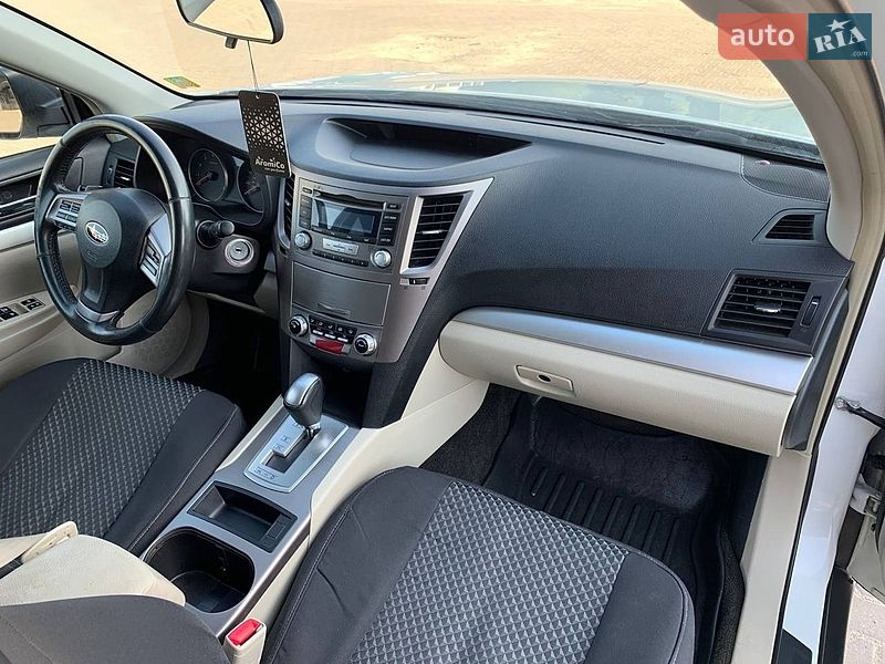 Універсал Subaru Outback 2013 в Києві