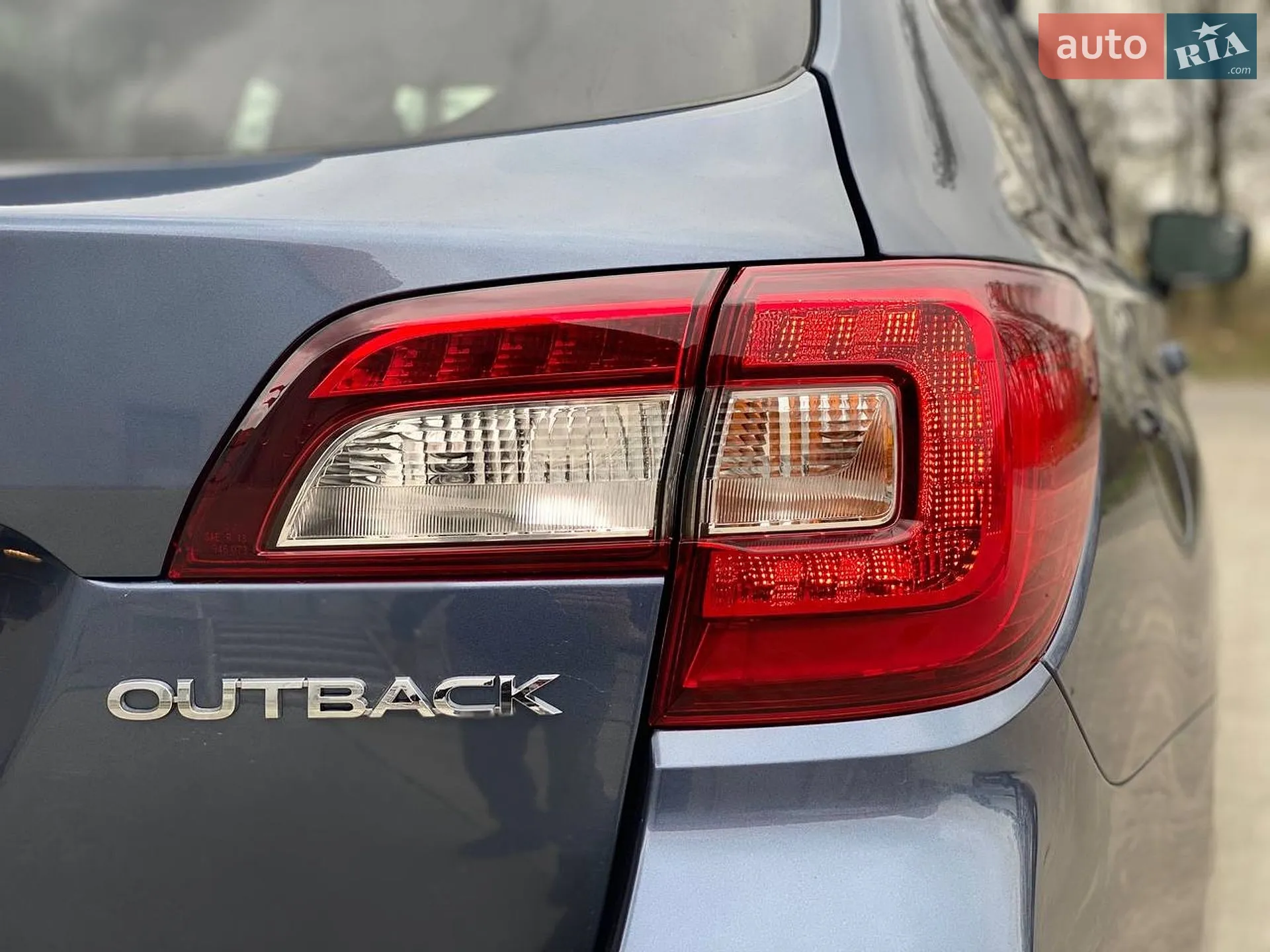 2017 Subaru Outback - мініатюра 13