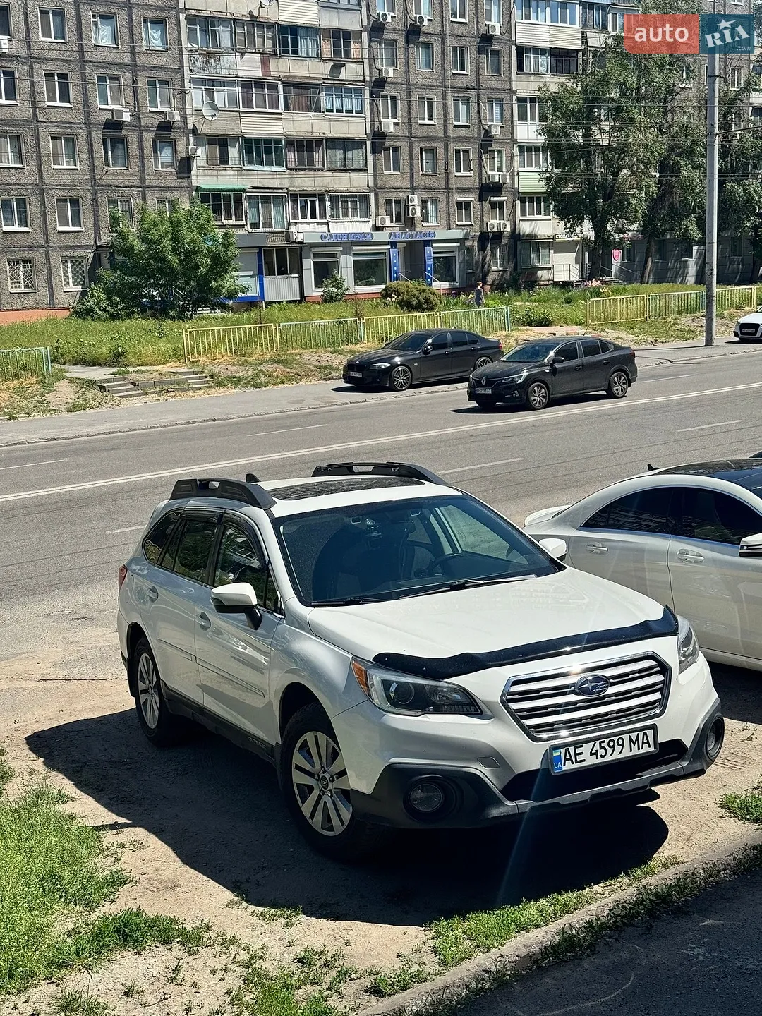 2016 Subaru Outback - мініатюра 2