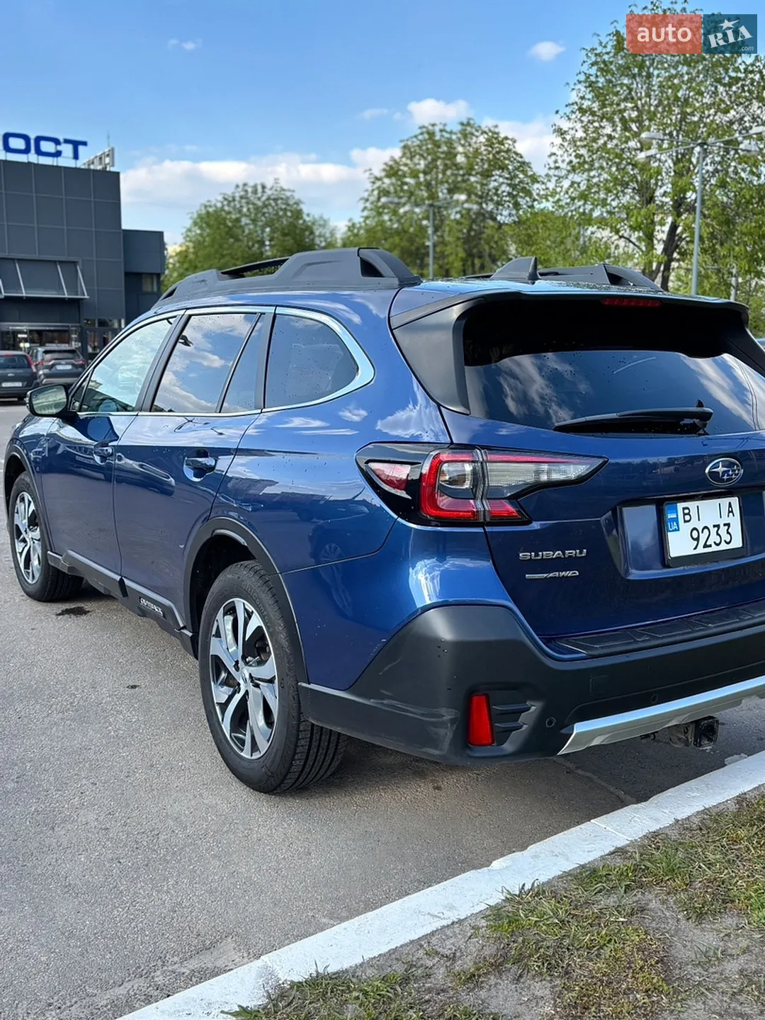 2021 Subaru Outback - мініатюра 2
