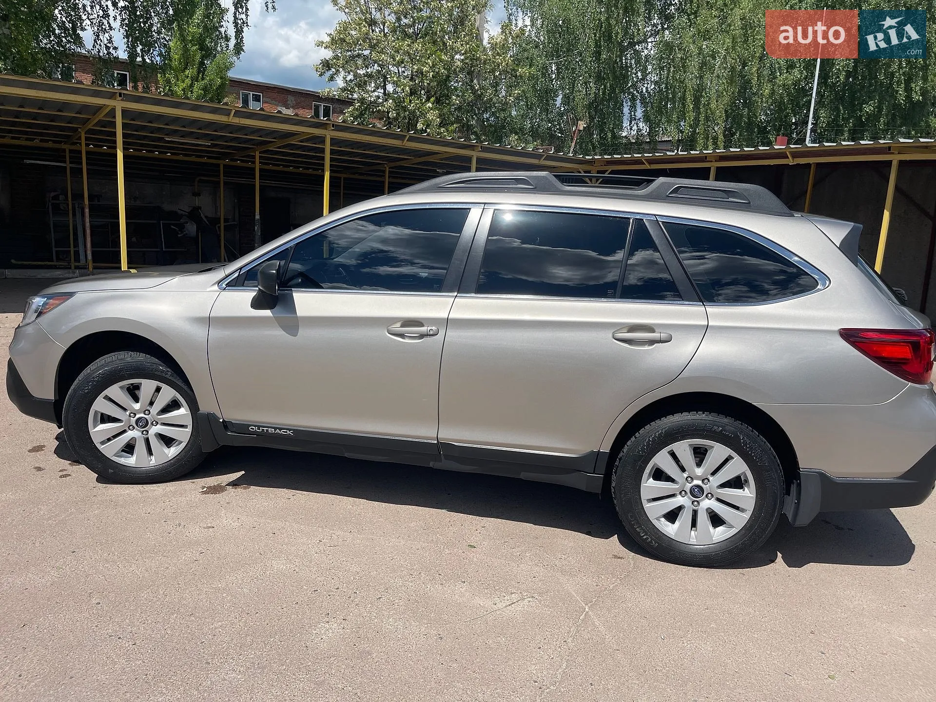 2019 Subaru Outback - мініатюра 13