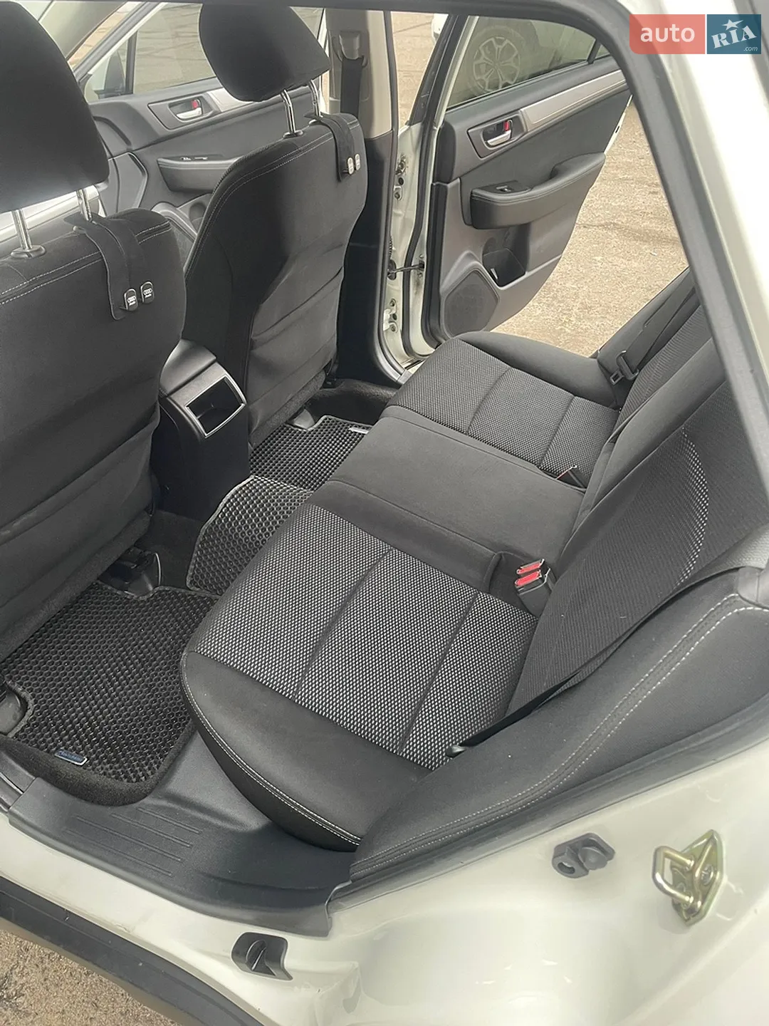 2014 Subaru Outback - мініатюра 16