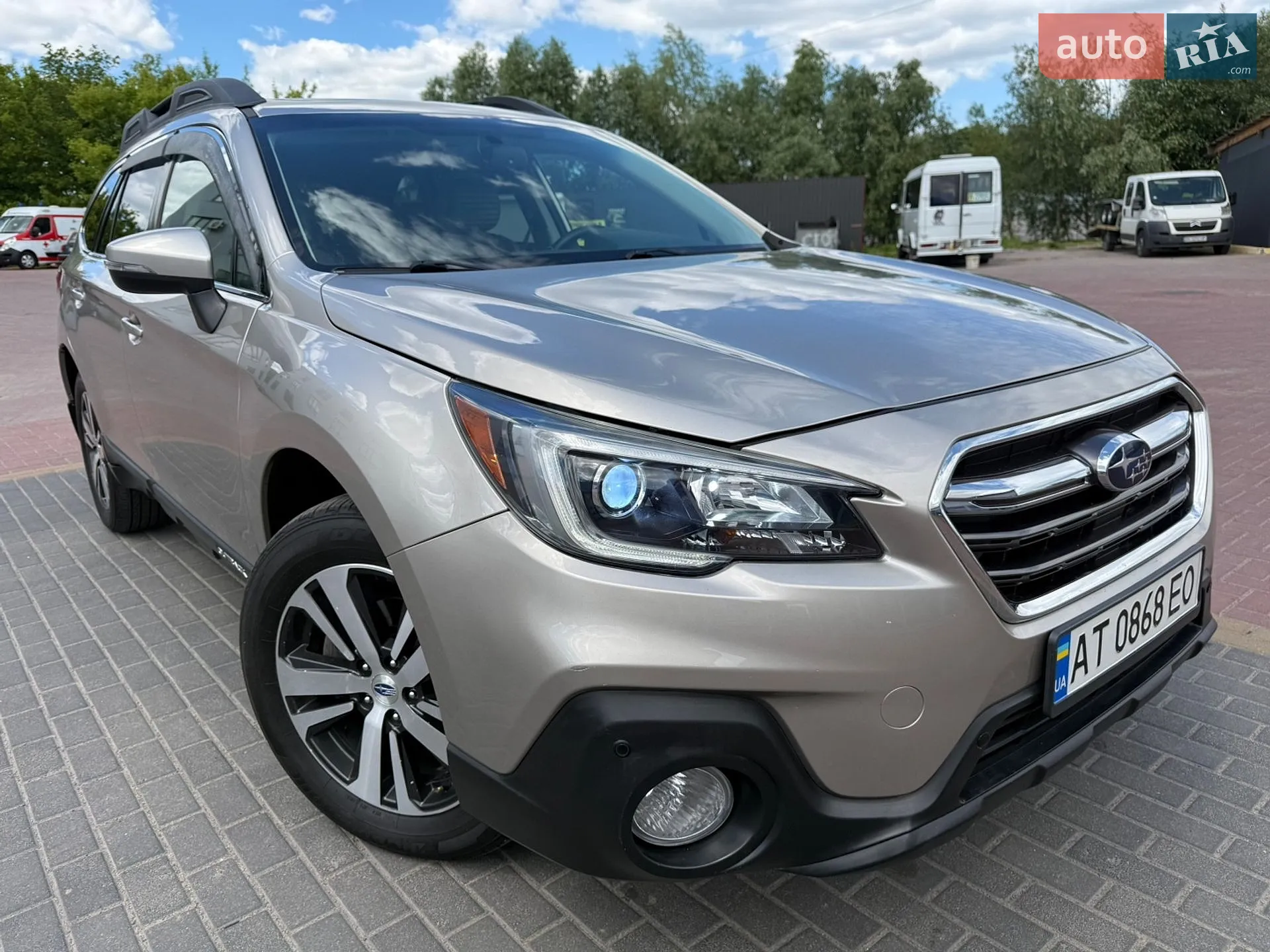 2018 Subaru Outback - мініатюра 2