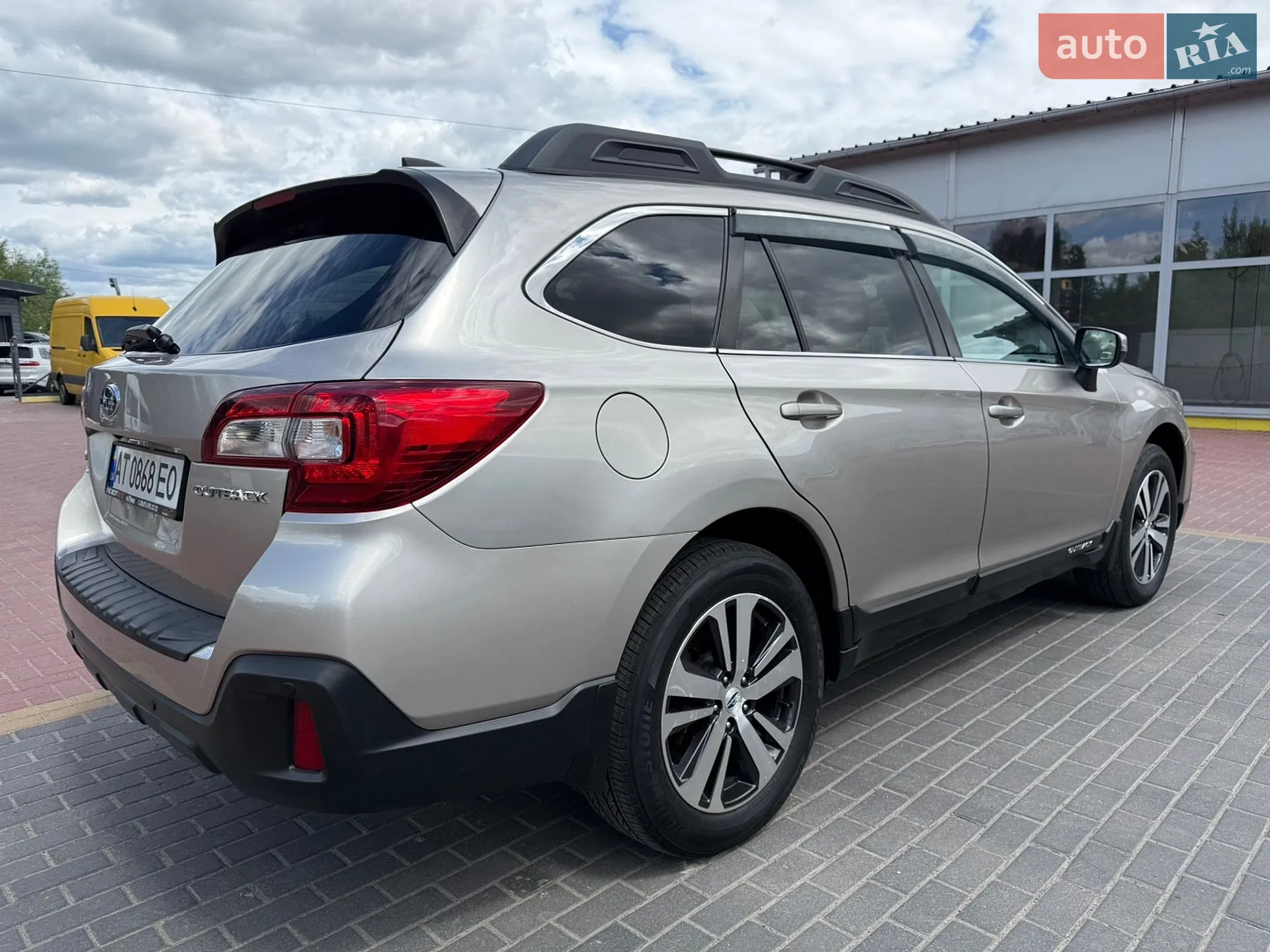 2018 Subaru Outback - мініатюра 7