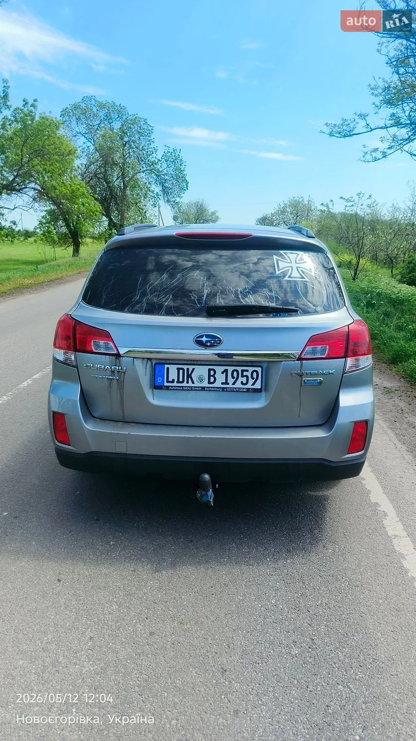 2011 Subaru Outback - мініатюра 3