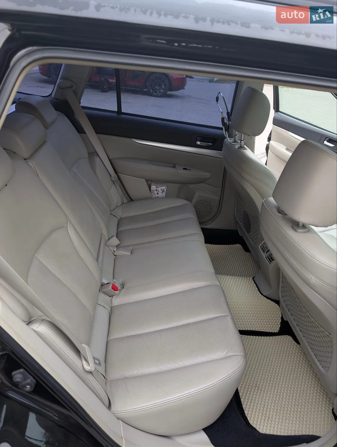 2010 Subaru Outback - мініатюра 32