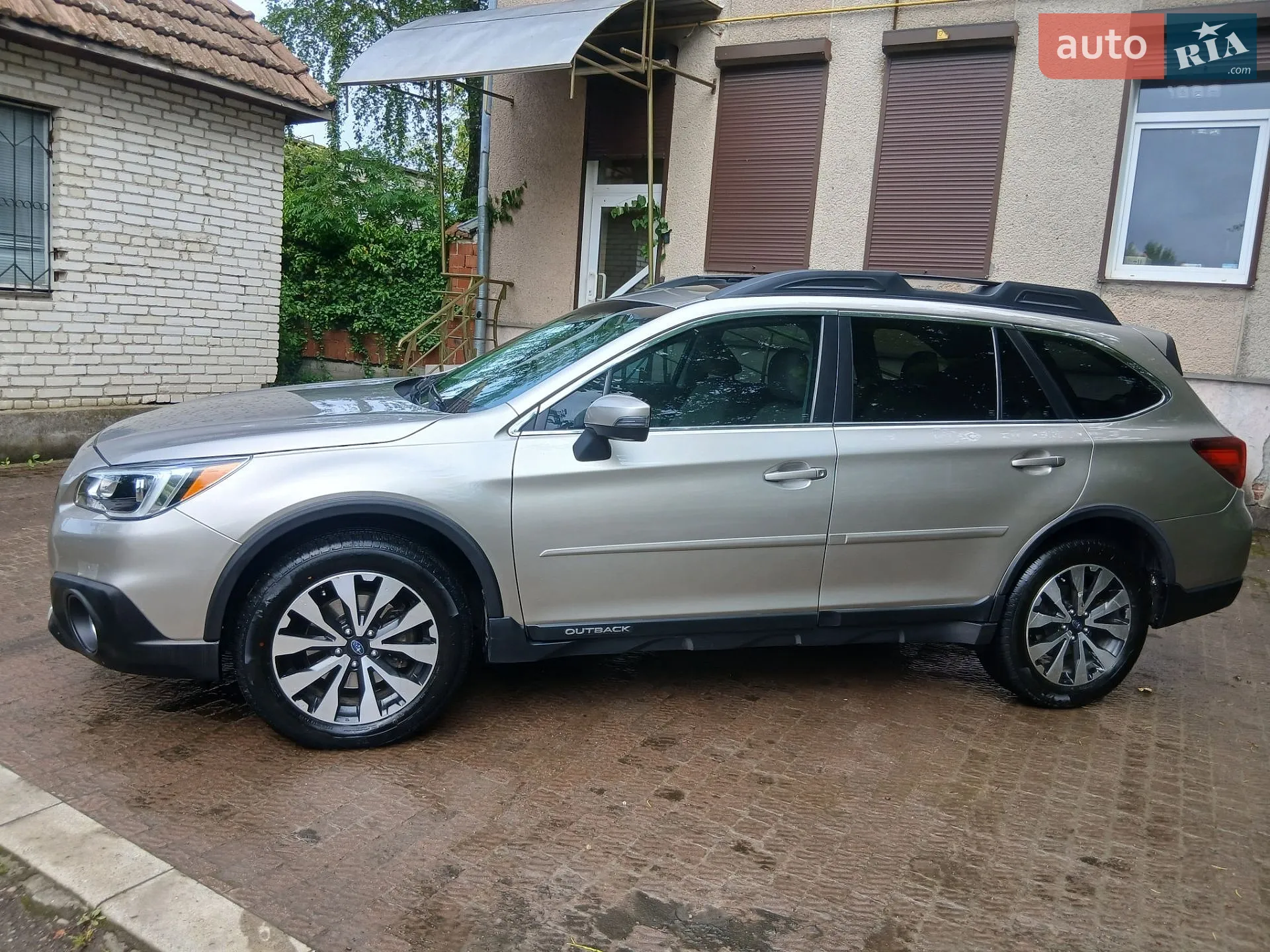 2015 Subaru Outback - мініатюра 6