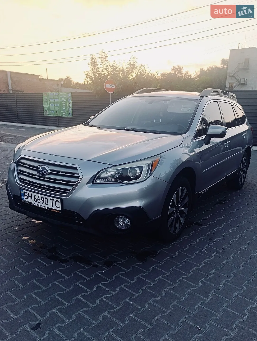 2015 Subaru Outback - мініатюра 2
