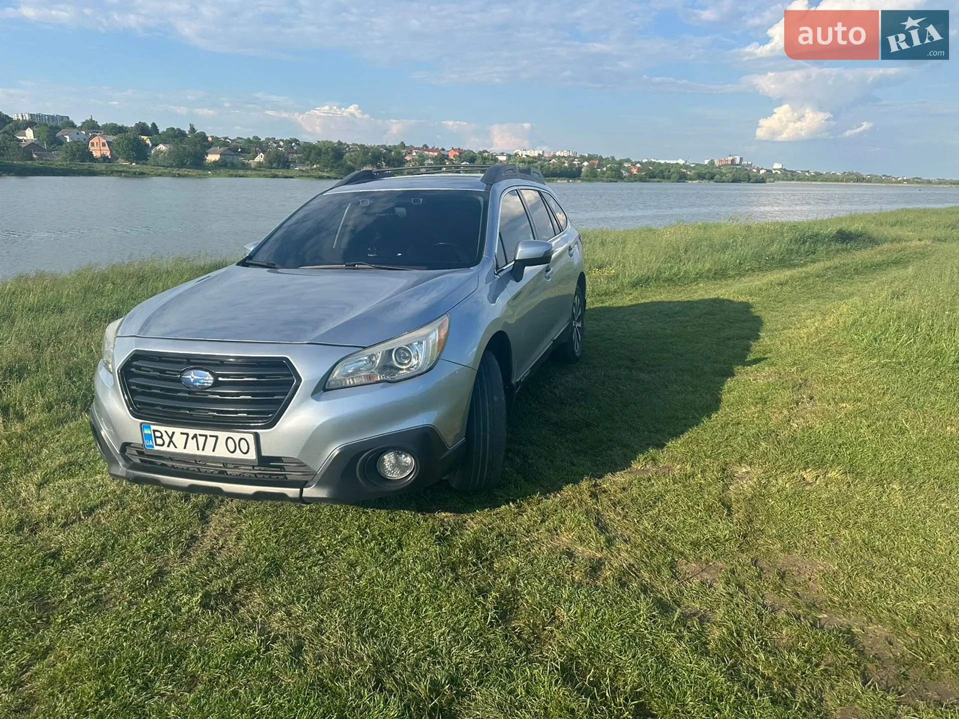 2015 Subaru Outback - мініатюра 2