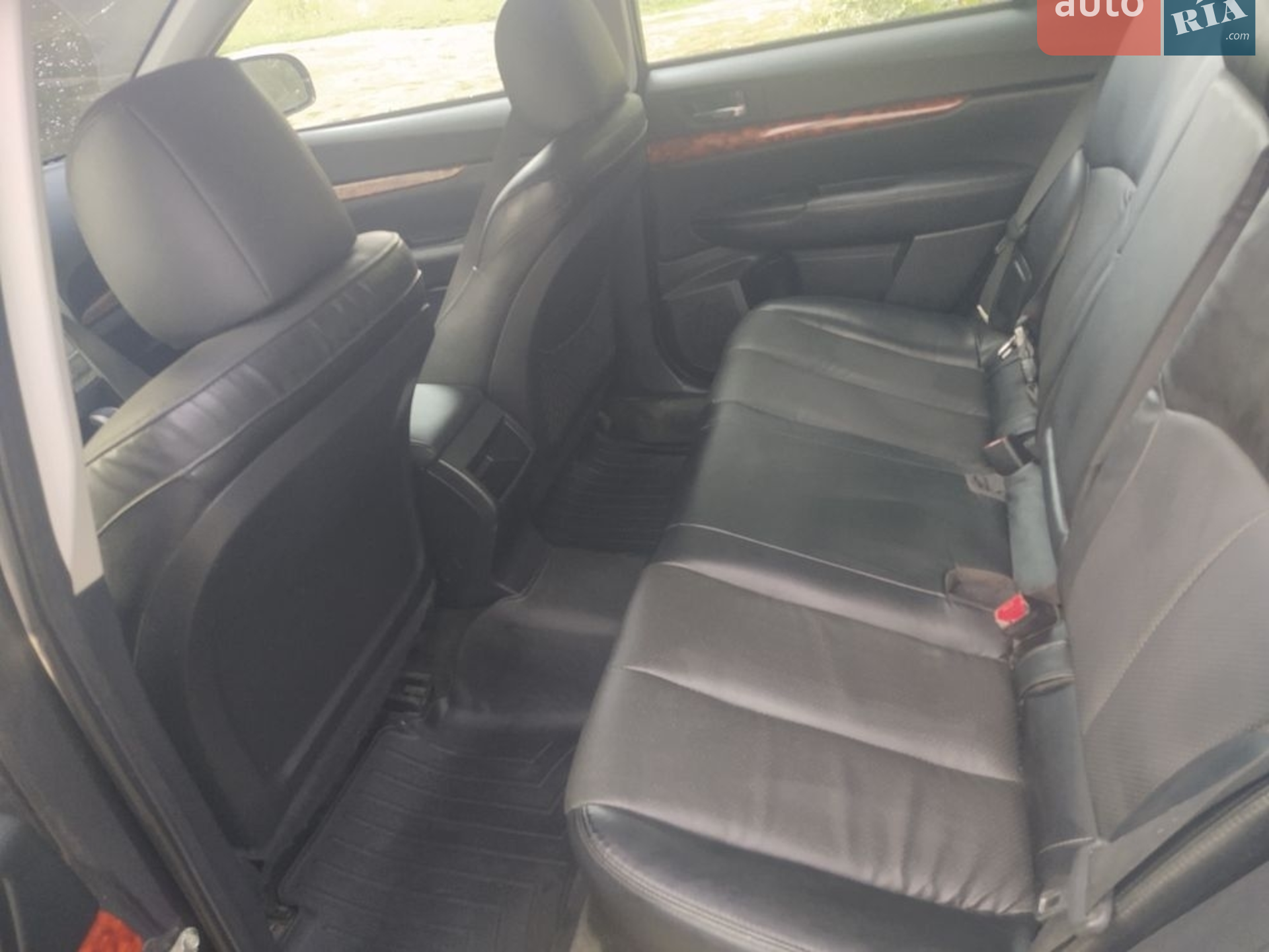 2011 Subaru Outback - мініатюра 9