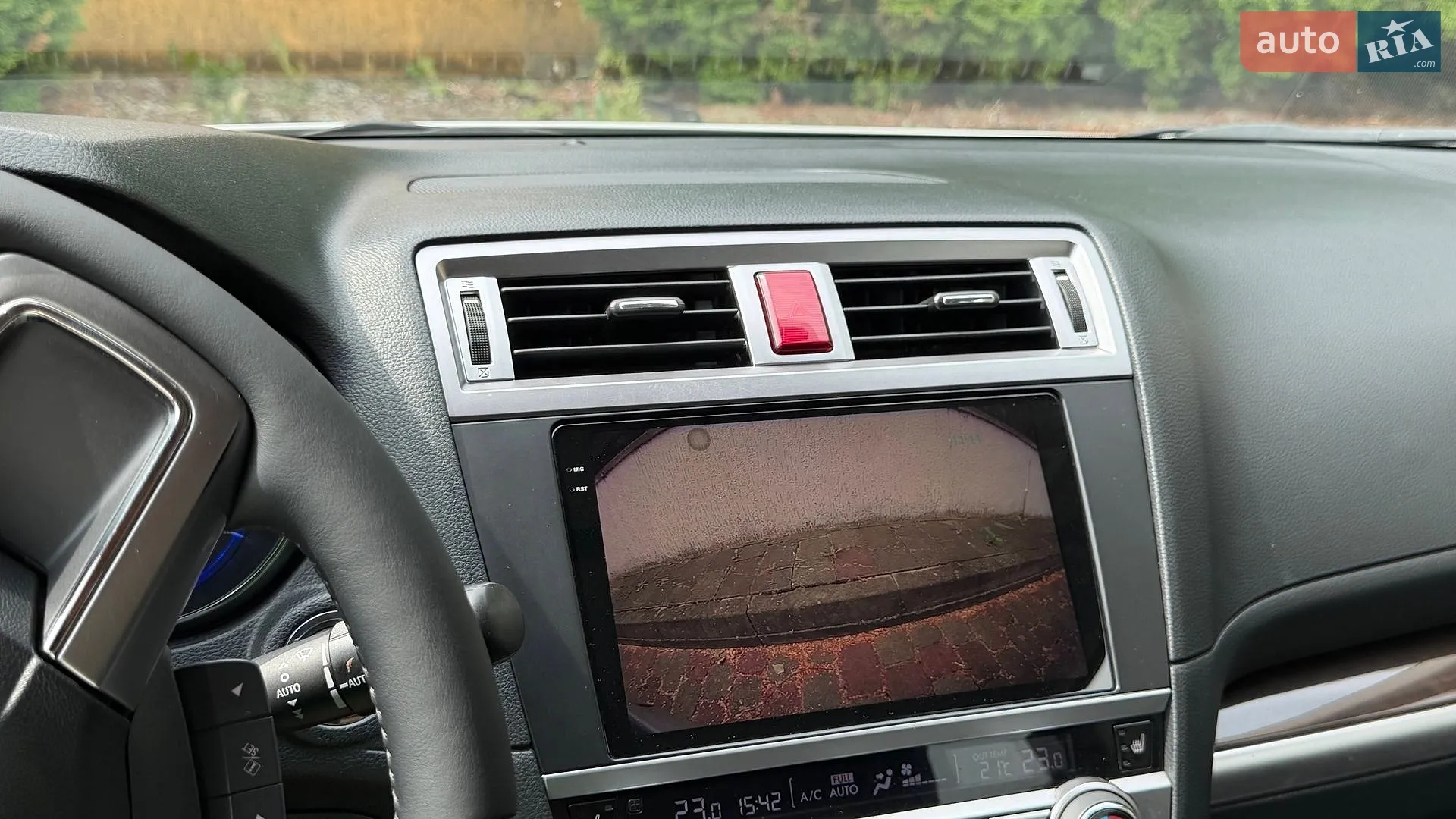 2017 Subaru Outback - мініатюра 21