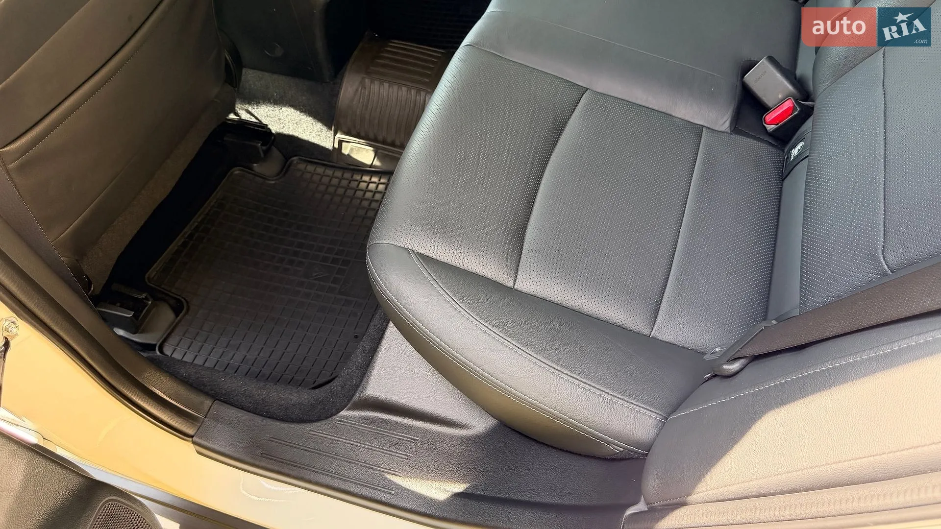 2017 Subaru Outback - мініатюра 26