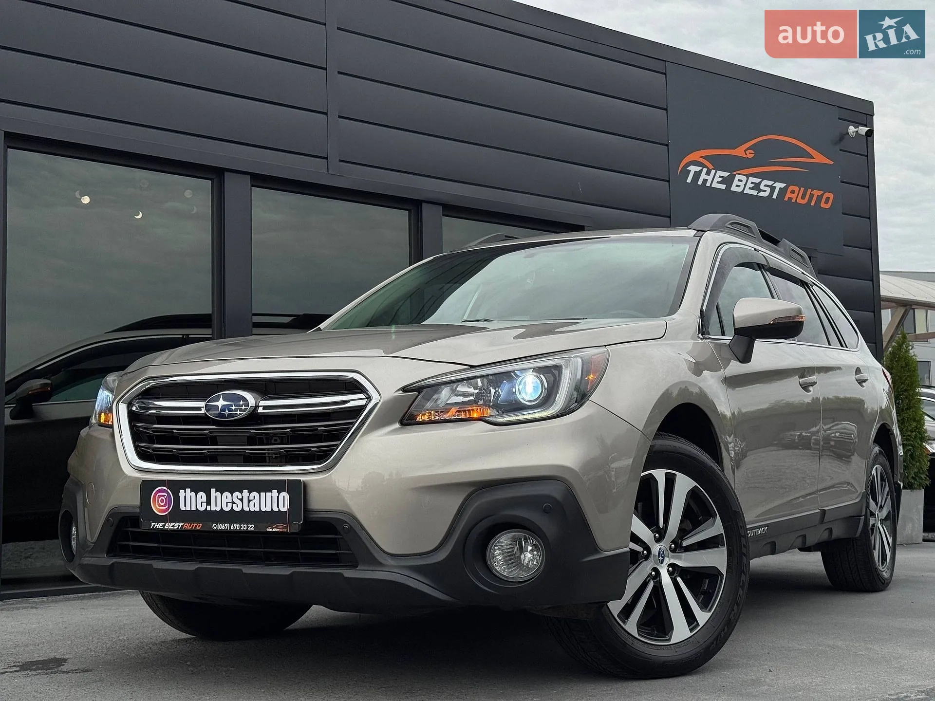 2018 Subaru Outback - фото 1