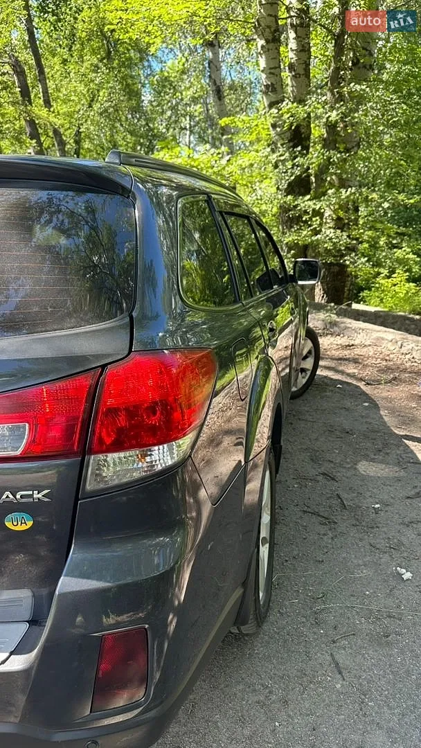 2011 Subaru Outback - мініатюра 4