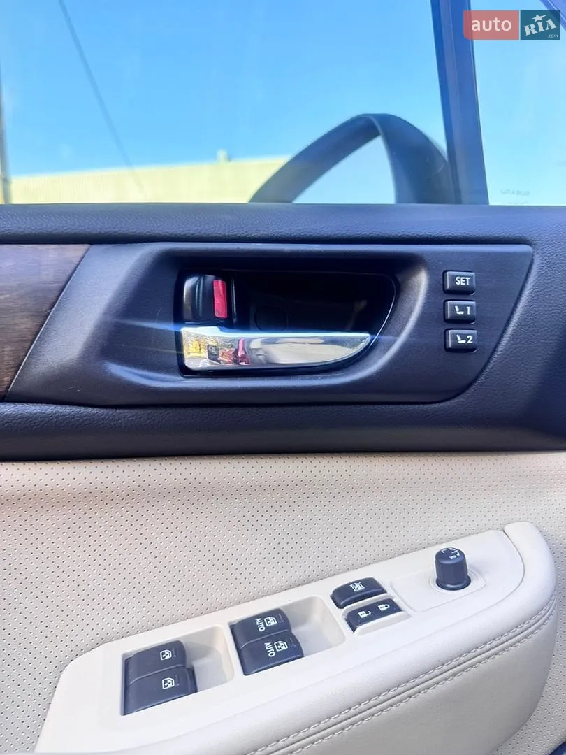 2016 Subaru Outback - мініатюра 18