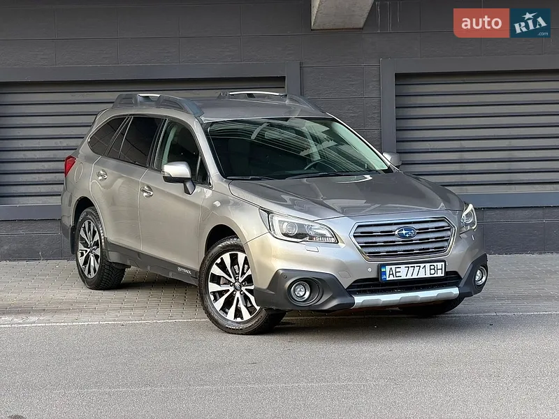 Subaru Outback 2016