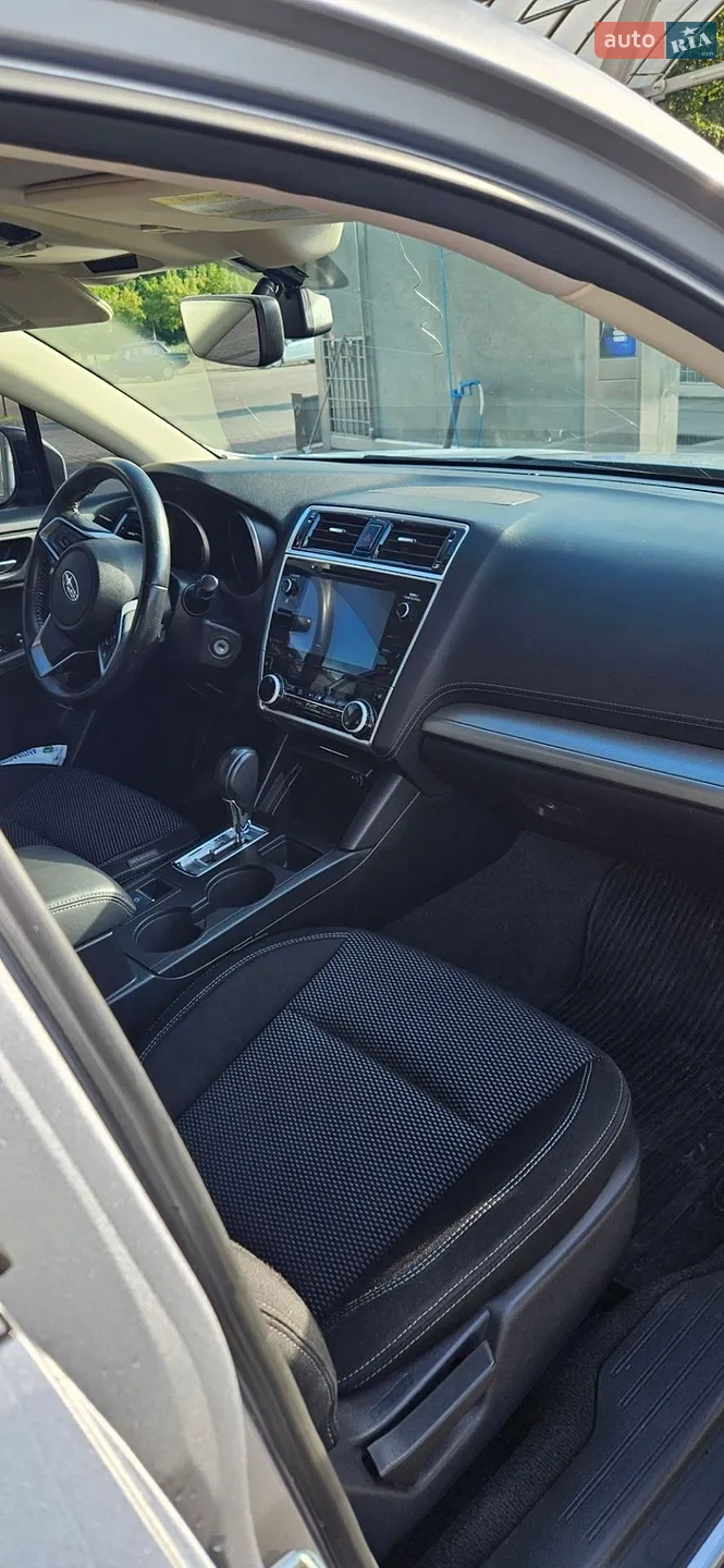 2017 Subaru Outback - мініатюра 17